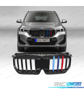 GRELHA BMW X1 U11 22- LOOK M PRETO BRILHANTE TRICOLOR